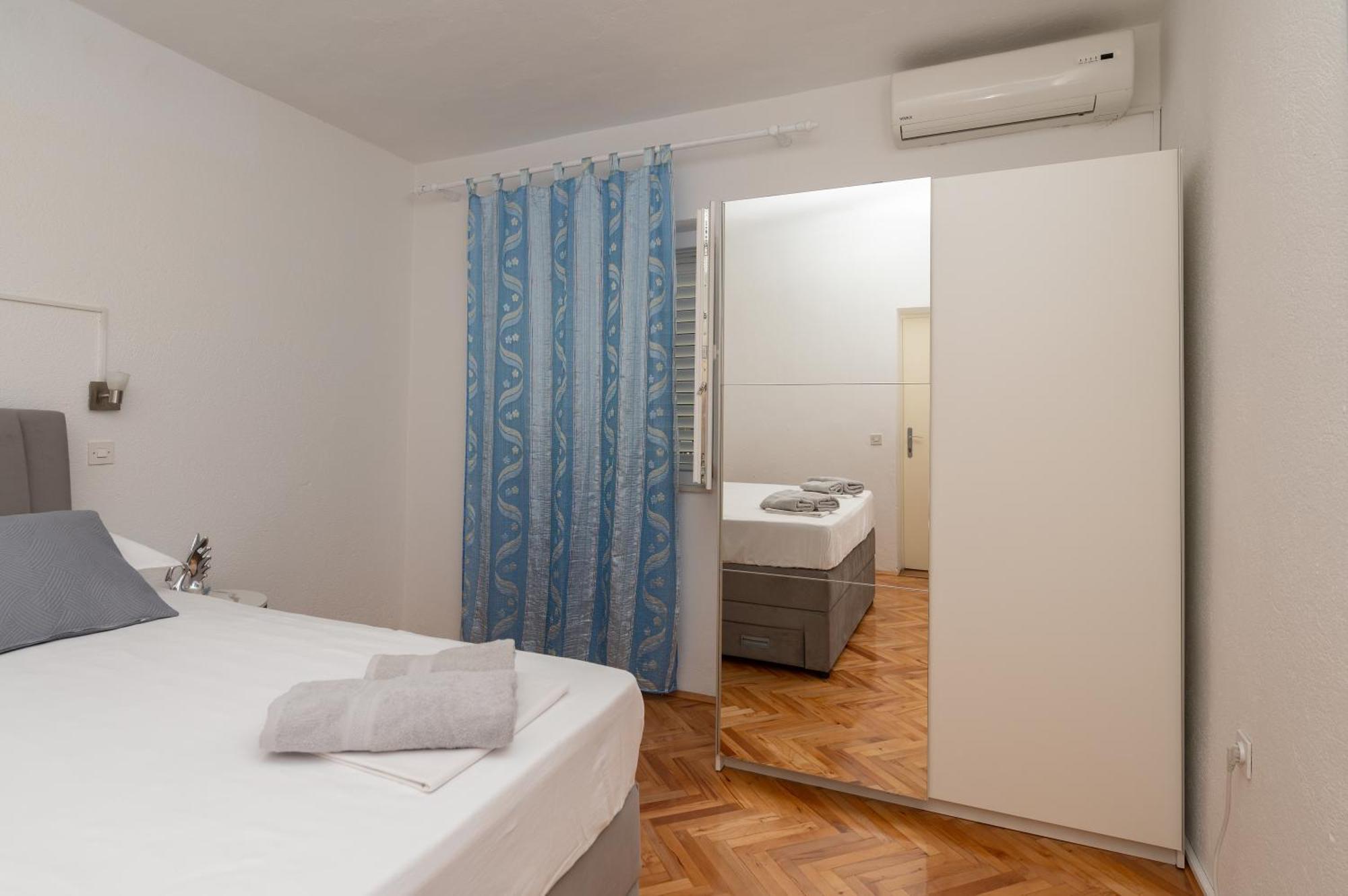Apartment Sofija Makarska Buitenkant foto